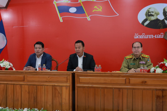 Vientiane Launches School Outreach to Promote BRT Use